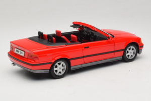 BMW 325i E36 Kabrió Piros Maisto 1:18 50229 Fém – 3. kép a 8-ből