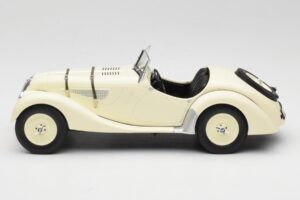 BMW 328 Roadster Fehér Minichamps 1:18 80432411548 Fém – 3. kép a 6-ből