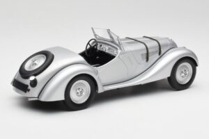 BMW 328 Ezüst Minichamps 1:18 155025030 Fém – 2. kép a 6-ből