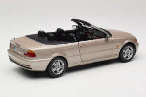 BMW 328i E46 Kabrió Sand Beige Metallic Kyosho 1:18 80430009756 Fém – 4. kép a 9-ből