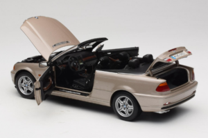 BMW 328i E46 Kabrió Sand Beige Metallic Kyosho 1:18 80430009756 Fém – 6. kép a 9-ből