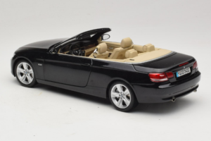 BMW 335i E93 Kabrió Sapphire Black Kyosho 1:18 80430413375 Fém – 9. kép a 10-ből