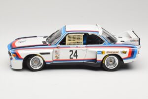 BMW 3.5 CSL #24 H. Stuck / S. Posey 12 Hours of Sebring 1975 Minichamps 1:18 80430139188 Fém – 4. kép a 8-ből