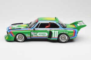 BMW 3.5 CSL E9 Schnitzer #10 D. Quester / R. Peterson 6 Hours Watkins Glen 1976 Minichamps 1:18 155762610 Fém – 3. kép a 6-ből