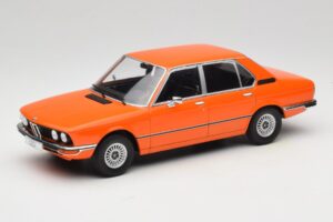 BMW 5 Series E12 Narancssárga MCG 1:18 MCG18540 Fém