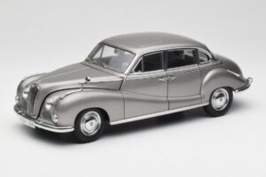 BMW 502 2.6 Luxus Silver Beige Metallic AUTOart 1:18 70591 Fém