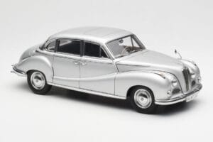 BMW 502 2.6 Luxus Super Ezüst AUTOart 1:18 70593 Fém – 6. kép a 8-ből