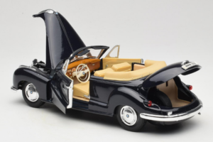 BMW 502 Kabrió Fekete Maisto 1:18 31817 Fém – 5. kép a 8-ből