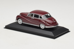 BMW 502 V8 Sötétpiros Minichamps 1:43 430022402 Fém – 3. kép a 4-ből