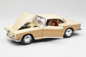BMW 503 Bézs Revell 1:18 8832 Fém – 2. kép a 8-ből