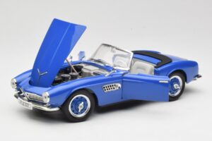 BMW 507 Touring Sport Kabrió Kék Revell 1:18 8810-M1 Fém – 2. kép a 8-ből