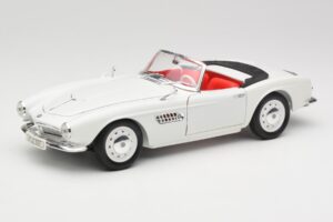 BMW 507 Touring Sport Feather White Revell 1:18 8810 Fém