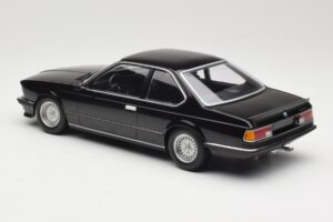 BMW 635 CSi E24 Black Metallic Minichamps 1:18 155028104 Fém – 5. kép a 6-ből