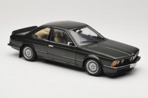 BMW 635 CSi E24 Malachit Green Metallic AUTOart 1:18 70522 Fém – 6. kép a 8-ből