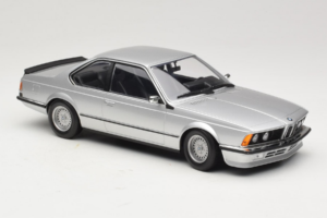 BMW 635 CSi E24 Ezüst Minichamps 1:18 155028107 Fém – 4. kép a 6-ből