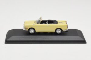 BMW 700 Kabrió Sárga Minichamps 1:43 BMW002 Fém