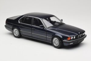 BMW 730i E32 Kék Metallic Minichamps 1:18 100023006 Fém – 6. kép a 8-ből