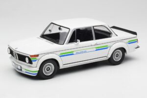 BMW Alpina 2002 E10 Turbo Fehér MCG 1:18 MCG18409-R Fém
