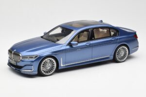 BMW Alpina B7 G12 Kék GT Spirit 1:18 GT465 Gyanta