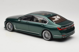 BMW Alpina B7 G12 Zöld GT Spirit 1:18 GT942 Gyanta – 5. kép a 6-ből