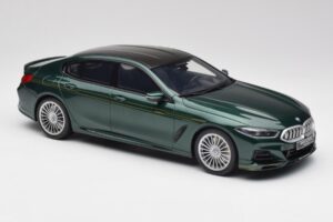 BMW Alpina B8 G16 Gran Coupe Alpina Zöld GT Spirit 1:18 GT481 Gyanta – 4. kép a 6-ből