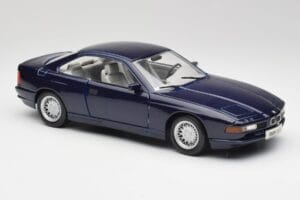 BMW E31 850i Mauritius Kék Maisto 1:18 438813100299 Fém – 6. kép a 8-ből