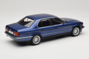 BMW Alpina B11 E32 3.5 Metallic Blue MCG 1:18 MCG18232 Fém – 2. kép a 6-ből