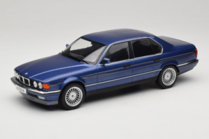 BMW Alpina B11 E32 3.5 Metallic Blue MCG 1:18 MCG18232 Fém