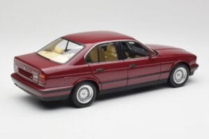 BMW 535i E34 Piros Minichamps 1:18 100024002 Fém – 3. kép a 8-ből