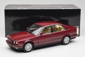 BMW 535i E34 Piros Minichamps 1:18 100024002 Fém – 8. kép a 8-ből