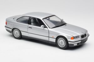BMW 3 Series E36 Coupe Ezüst UT Models 1:18 180023321 Fém – 6. kép a 8-ből