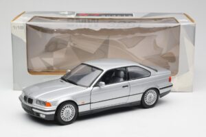 BMW 3 Series E36 Coupe Ezüst UT Models 1:18 180023321 Fém – 8. kép a 8-ből