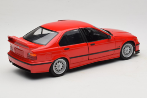 BMW 318is E36 Hellrot UT Models 1:18 180024302-R1 Fém – 3. kép a 8-ből