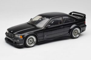 BMW E36 M3 GTR Street Cosmos Fekete UT Models 1:18 20481 Fém