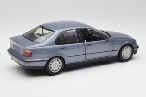 BMW 3-Series E36 Avus Kék UT Models 1:18 180023300 Fém – 3. kép a 8-ből