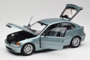 BMW 325Ti E46 Compact Világoskék Metál Kyosho 1:18 80430024439 Fém – 2. kép a 8-ből