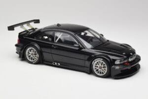 BMW M3 GTR E46 Plain Body Jet Fekete AUTOart 1:18 80447 Fém – 4. kép a 6-ből
