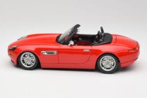 BMW Z8 E52 Piros Bburago 1:18 Z8001 Fém – 4. kép a 8-ből