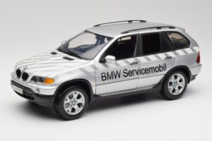 BMW X5 E53 3.0d Service Mobil Kyosho 1:18 80430305646 Fém