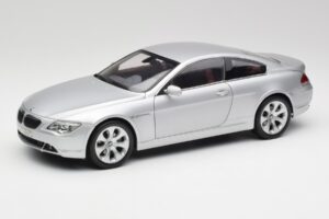 BMW 645Ci E63 Ezüst Kyosho 1:18 80430153285 Fém