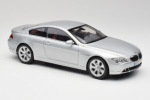 BMW 645Ci E63 Ezüst Kyosho 1:18 80430153285 Fém – 6. kép a 8-ből