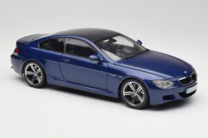 BMW M6 E63 Kék Kyosho 1:18 80430413351 Fém – 6. kép a 8-ből