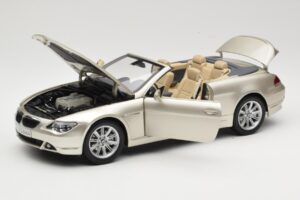 BMW 6 Series E64 Cabriolet Mineral Silver Metallic Kyosho 1:18 80430153437 Fém – 2. kép a 9-ből