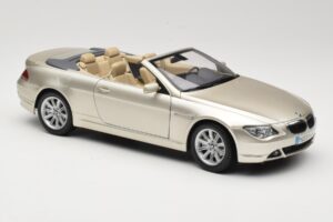 BMW 6 Series E64 Cabriolet Mineral Silver Metallic Kyosho 1:18 80430153437 Fém – 7. kép a 9-ből