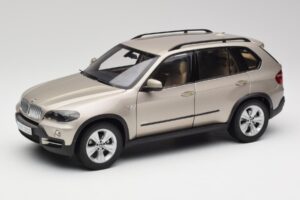 BMW X5 E70 4.8i Platinum Bronz Metál Kyosho 1:18 80430413413 Fém