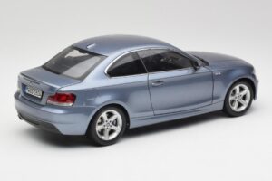 BMW 1 E82 Coupe Kék Kyosho 1:18 80430427065 Fém – 3. kép a 8-ből