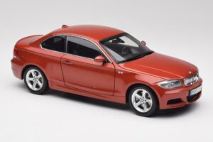 BMW 1 E82 Coupe Narancssárga Kyosho 1:18 80430427064 Fém – 6. kép a 8-ből