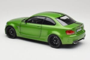 BMW 1-es sorozat E82 Coupe Taiga Green Metallic Minichamps 1:18 110020024 Fém – 7. kép a 8-ből