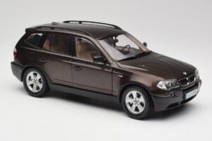 BMW X3 E83 3.0d Sötétbarna Metál Kyosho 1:18 80430300736 Fém – 6. kép a 8-ből