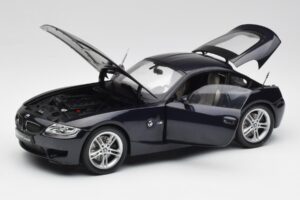 BMW Z4 E86 M Coupe Fekete Kyosho 1:18 08583BK Fém – 2. kép a 8-ből
